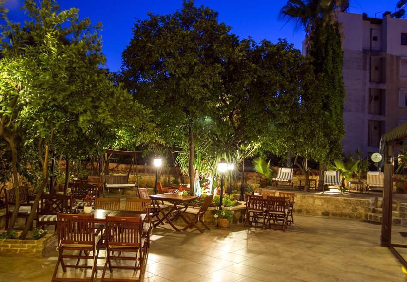 Deja Vu Hotel Antalya Kültér fotó